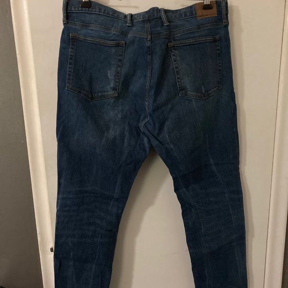 Gap 1969 jeans 38X30 - Picture 3 of 7